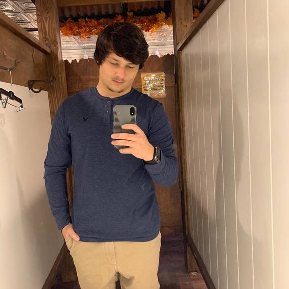 Meet your Posher, Jonathan - Picture 1 of 1